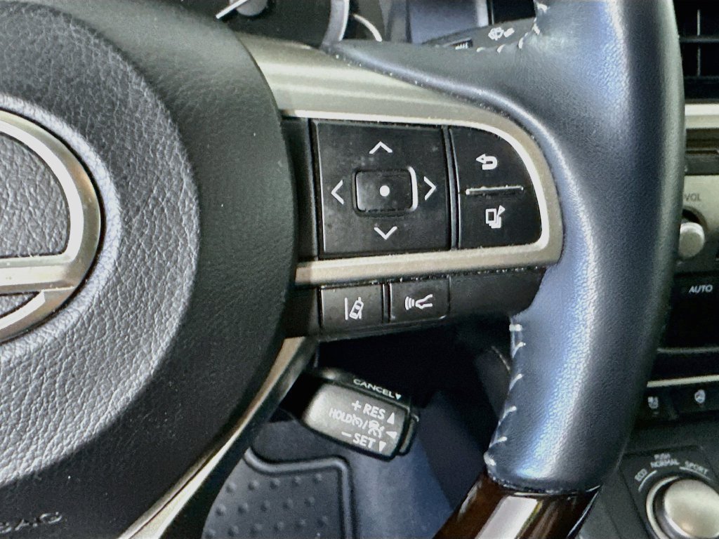 Used 2018 Lexus ES 350 w/ Luxury Package w/Wood Trim FWD image 27