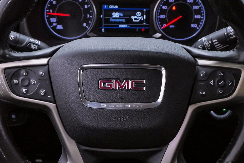 Used 2018 GMC Terrain Denali w/ Advanced Safety Package image 20