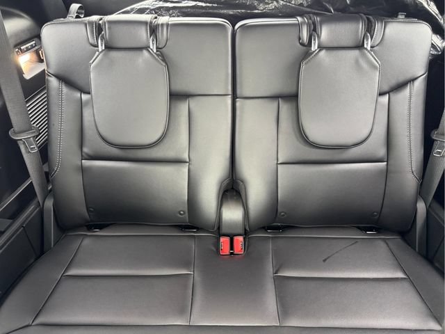 Used 2023 Ford Explorer Limited w/ Limited Technology Package AWD/4WD image 13