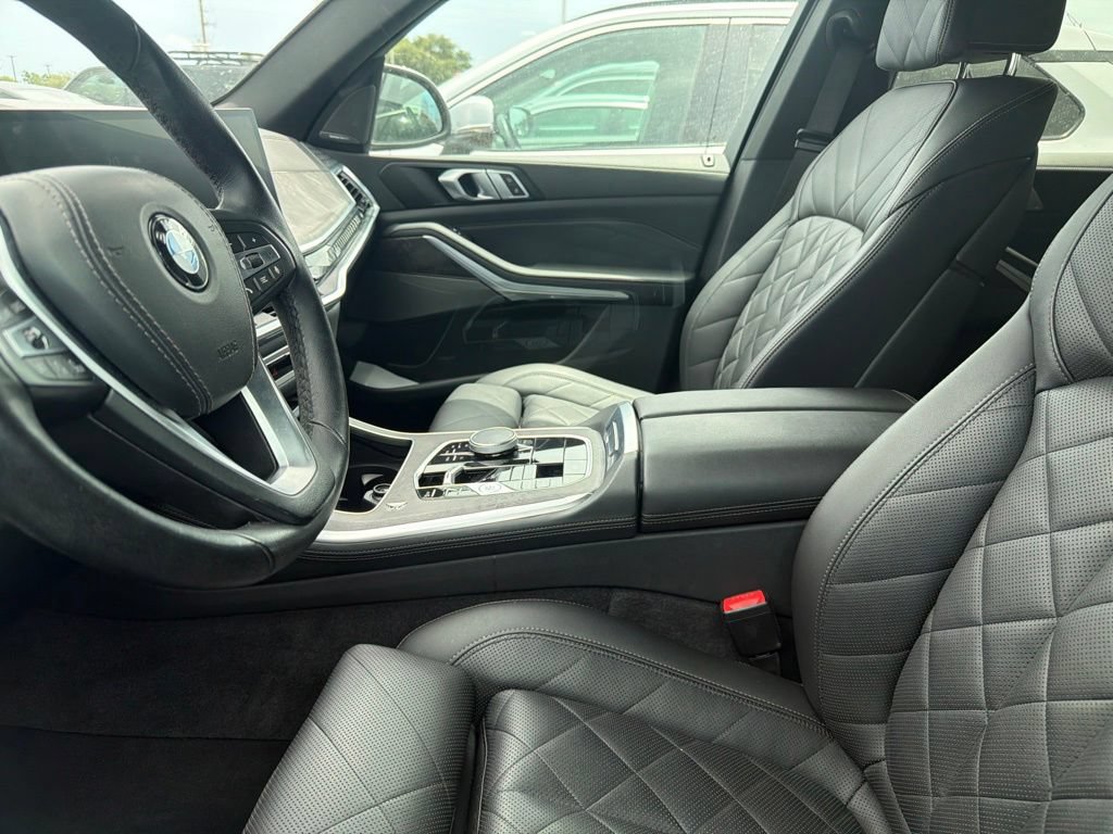 Used 2024 BMW X5 sDrive40i RWD image 2
