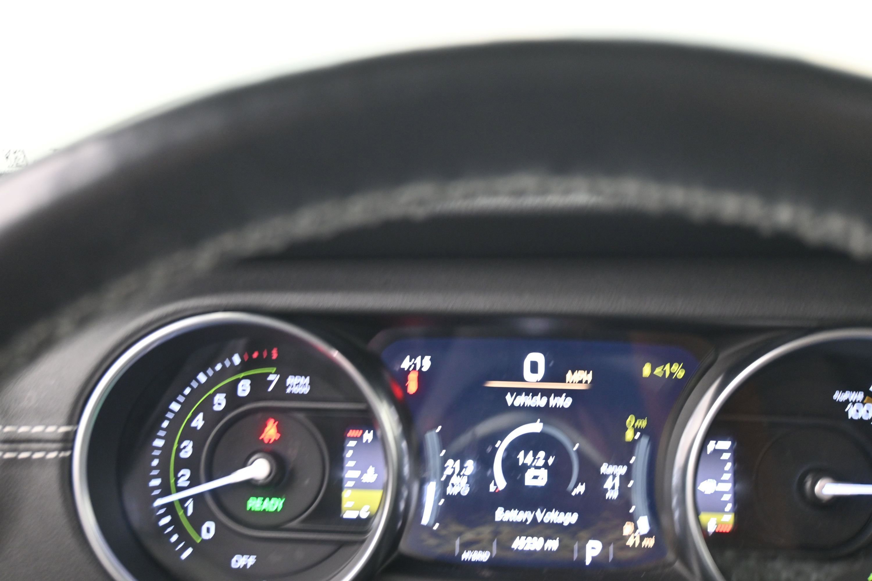 Used 2022 Jeep Wrangler Unlimited Sahara w/ Cold Weather Group AWD/4WD image 22