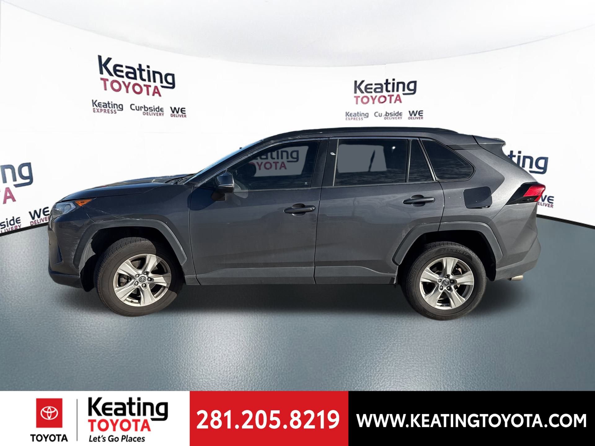 Used 2019 Toyota RAV4 XLE image 6