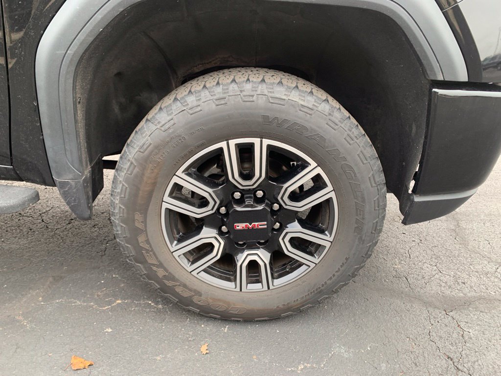 Used 2023 GMC Sierra 3500 AT4 w/ AT4 Preferred Package AWD/4WD image 22
