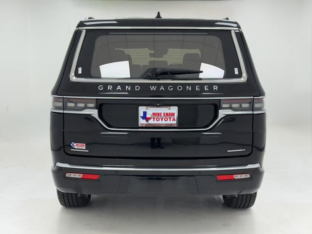 Used 2022 Jeep Grand Wagoneer Series III w/ Rear Seat Video Group 1 AWD/4WD image 39