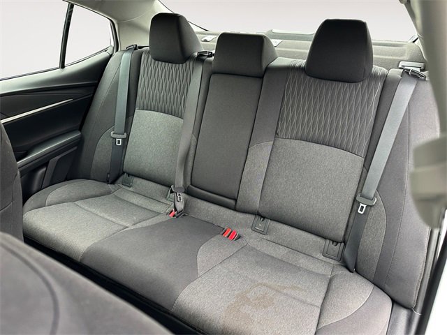 Used 2025 Toyota Camry LE image 13