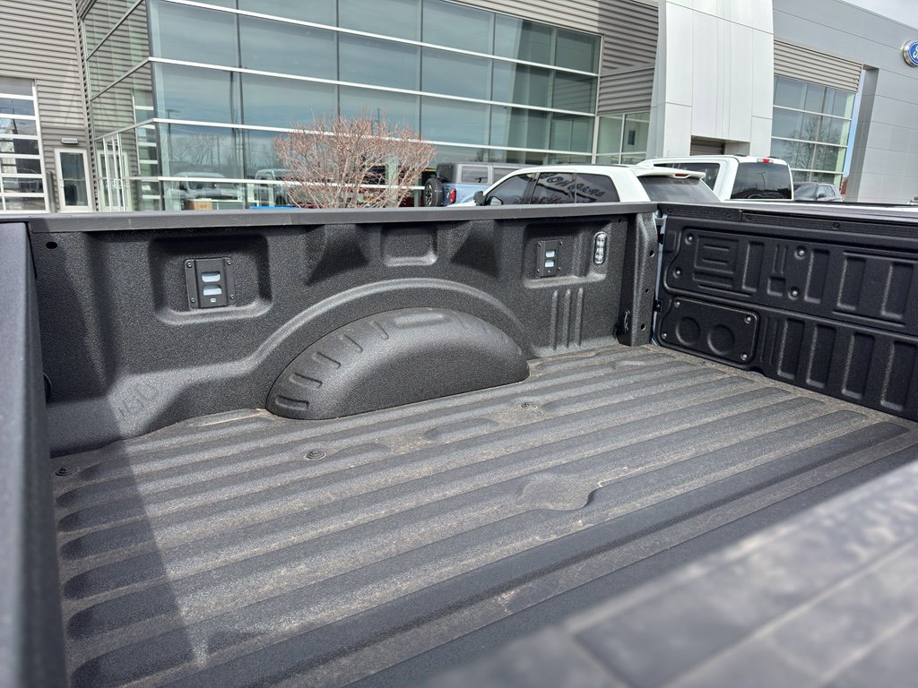 New 2026 Ford F350 Platinum w/ Tremor Off-Road Package image 11