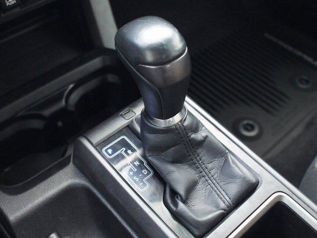 Used 2020 Toyota Tacoma TRD Sport w/ Technology Package image 10