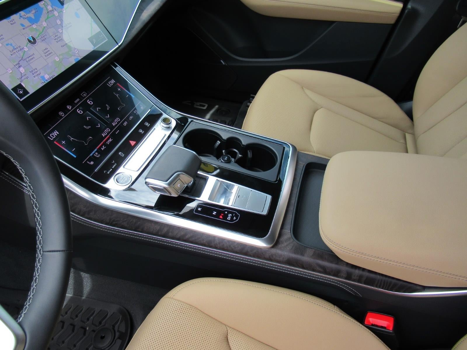 Used 2025 Audi Q7 3.0T Premium Plus AWD/4WD image 16