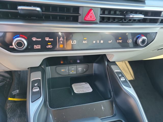 New 2026 Kia Sorento S w/ S Panoramic Sunroof Package AWD/4WD image 17