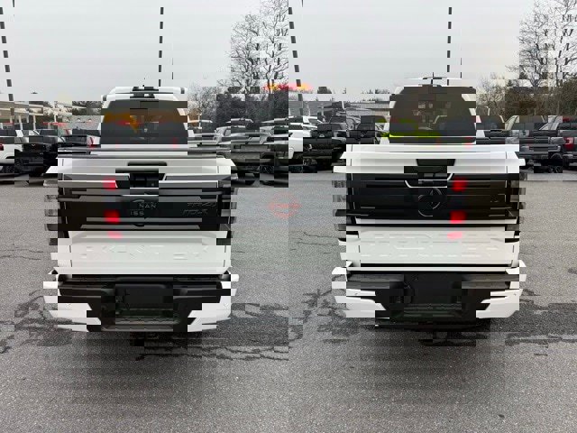 New 2026 Nissan Frontier PRO-4X w/ Pro-4x Convenience Package image 6