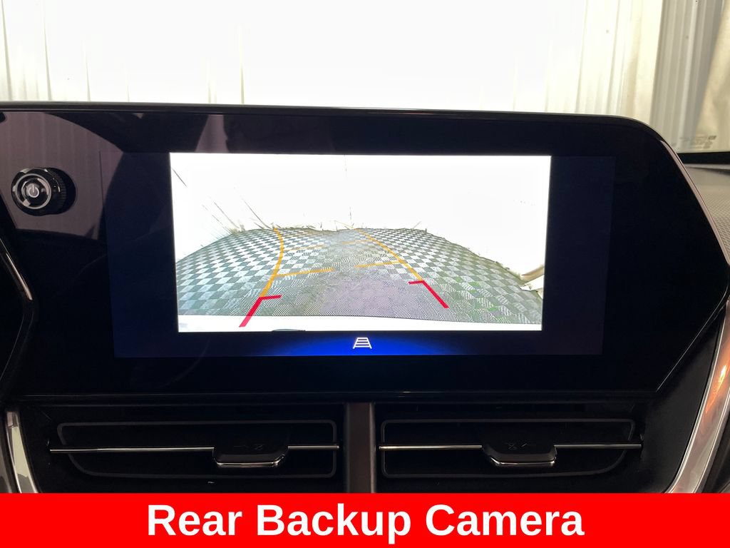 Certified 2024 Chevrolet Trax ACTIV w/ Sunroof Package FWD image 3