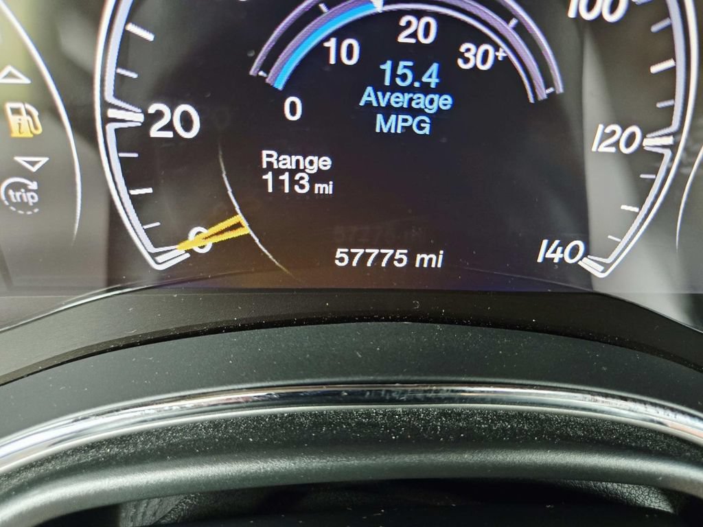 Certified 2020 Jeep Grand Cherokee Limited w/ Premium Lighting Group AWD/4WD image 23
