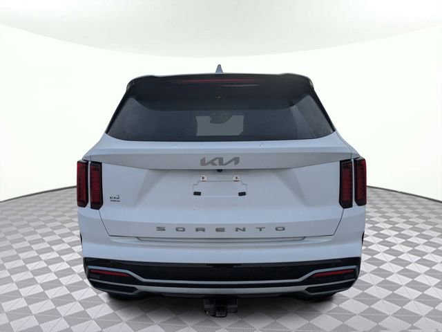 Used 2022 Kia Sorento EX image 4