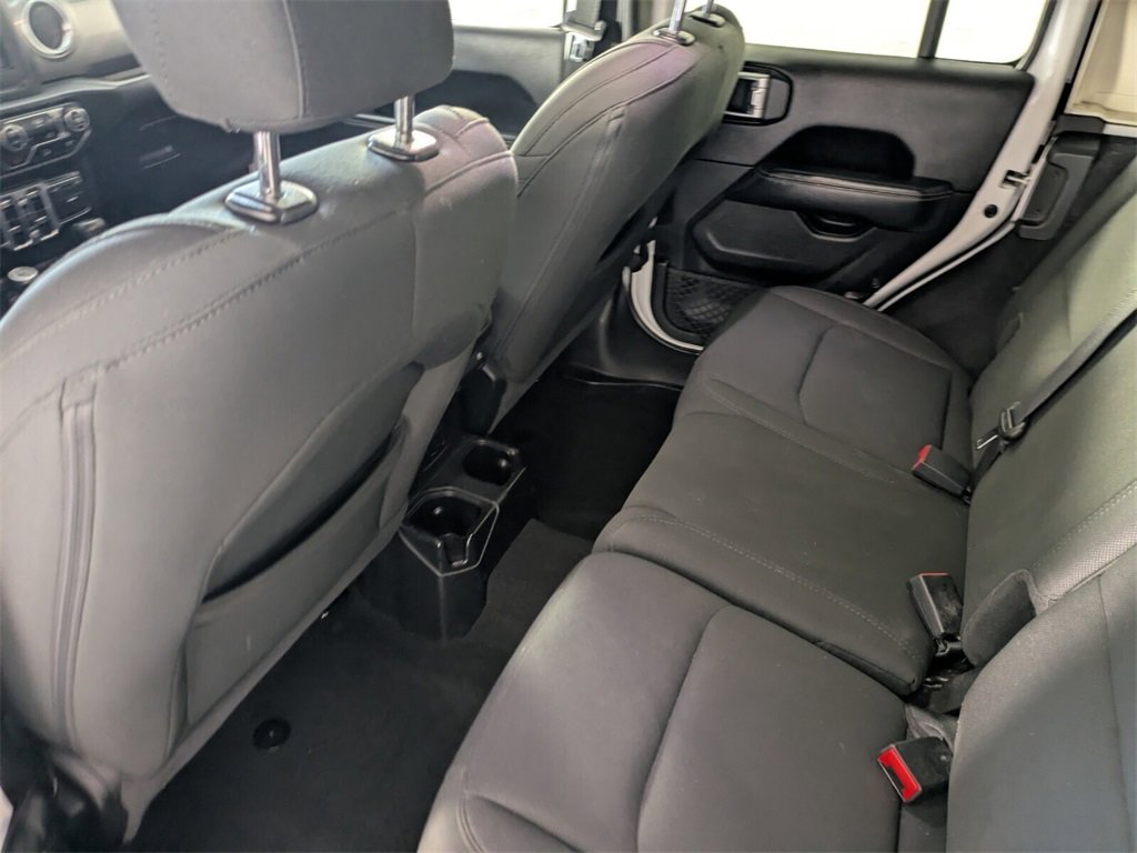 Certified 2020 Jeep Wrangler Unlimited Sahara image 15