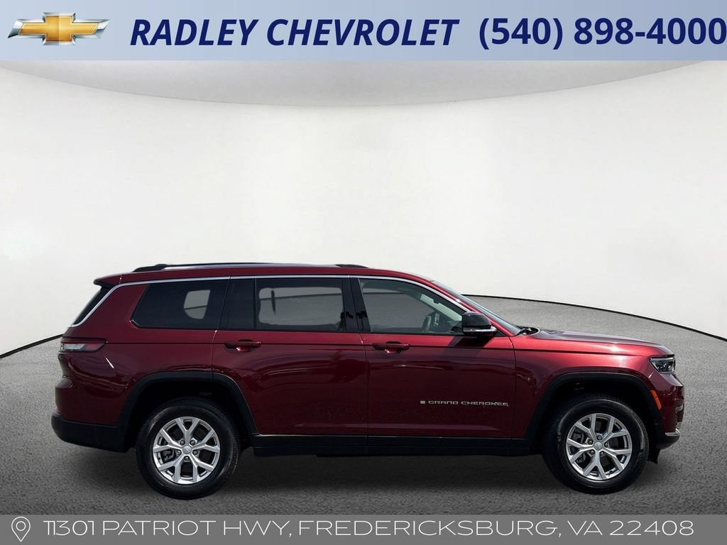 Used 2023 Jeep Grand Cherokee L Limited w/ Luxury Tech Group II AWD/4WD image 32