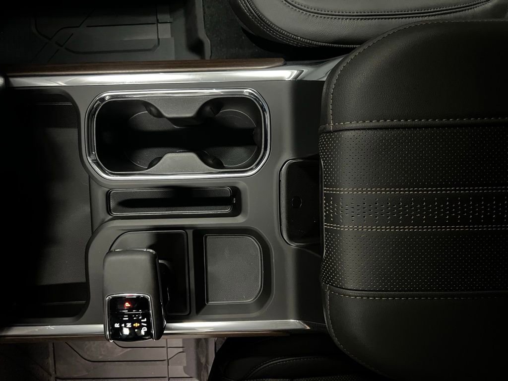 New 2026 Chevrolet Silverado 1500 High Country w/ Technology Package image 31