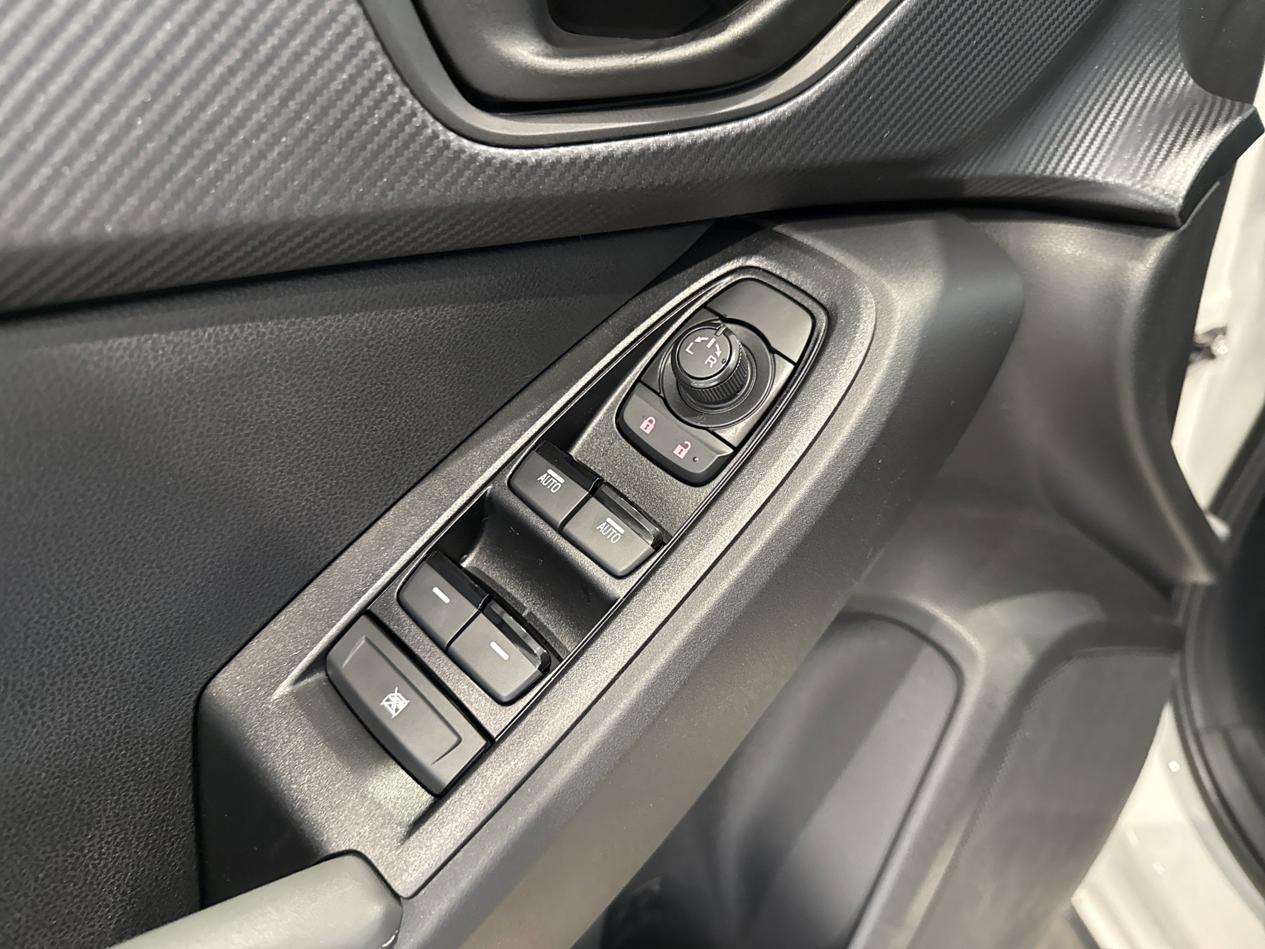 New 2026 Subaru Crosstrek 2.0i Premium image 16