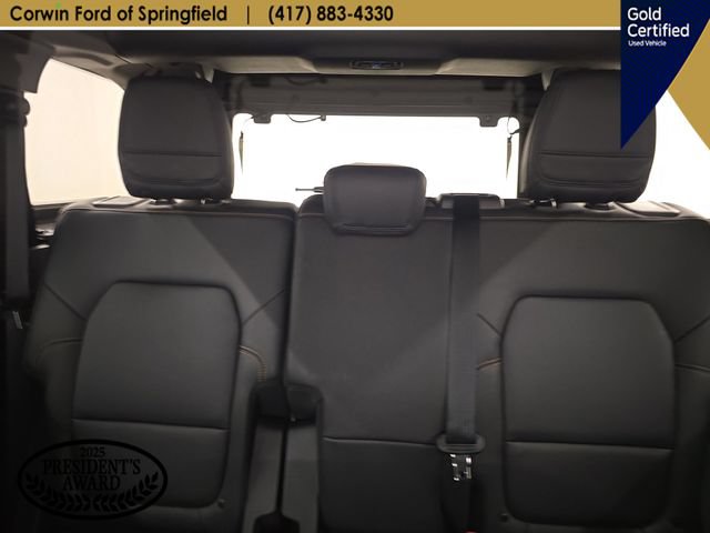 Certified 2023 Ford Bronco Badlands w/ Sasquatch Package AWD/4WD image 23