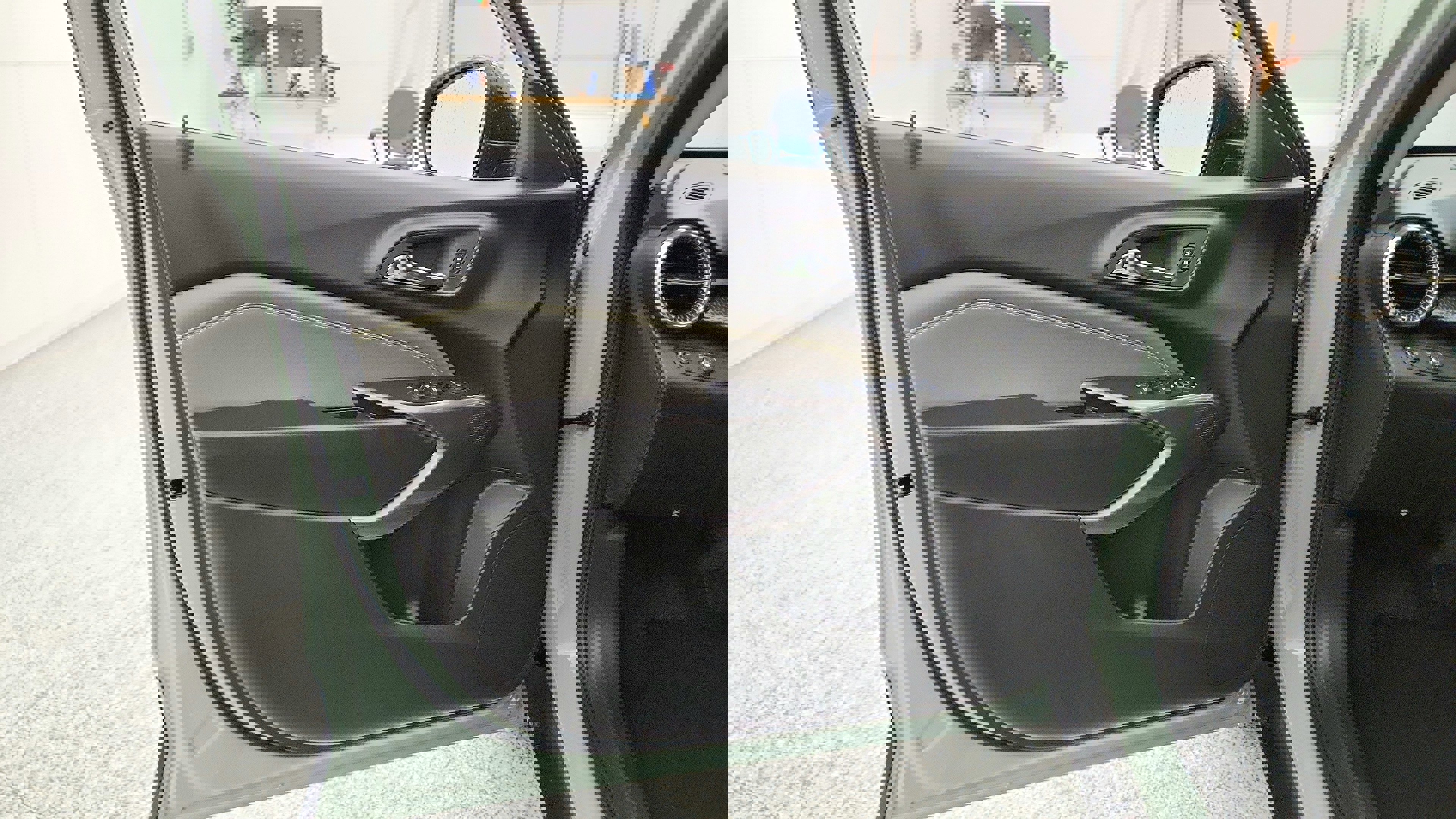 New 2026 Chevrolet Trax ACTIV w/ Sunroof Package image 34