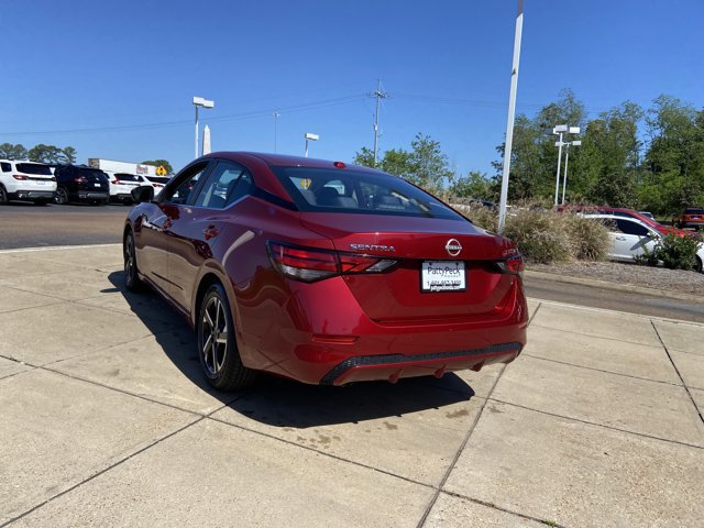 Used 2024 Nissan Sentra SV FWD image 9