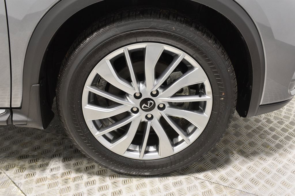 Certified 2025 INFINITI QX50 Luxe image 37