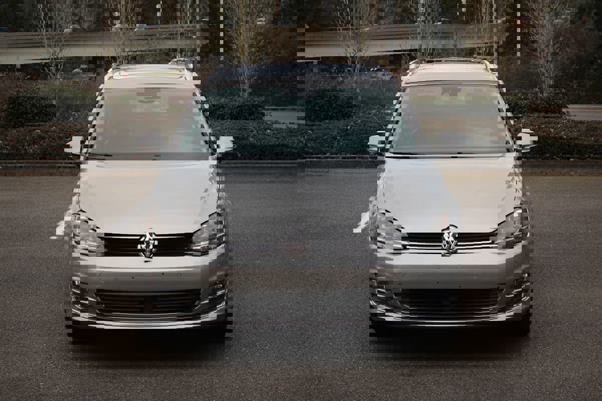 Used 2016 Volkswagen Golf SEL w/ Lighting Package (SEL) image 8