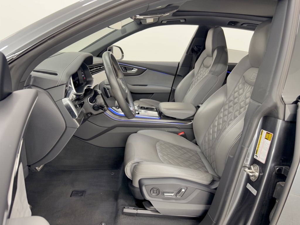 Used 2023 Audi SQ8 Prestige AWD/4WD image 5