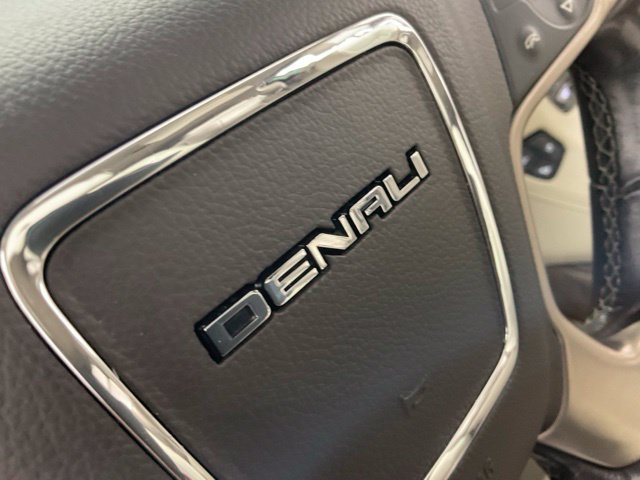 Used 2018 GMC Yukon Denali w/ Denali Ultimate Package AWD/4WD image 44