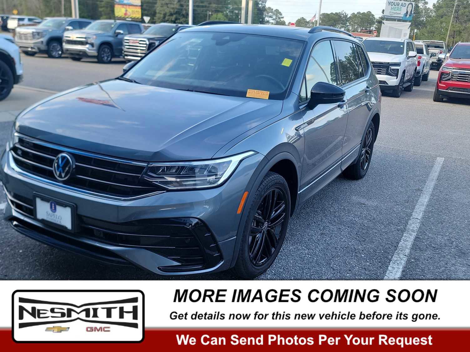 Used 2022 Volkswagen Tiguan SE R-Line image 1