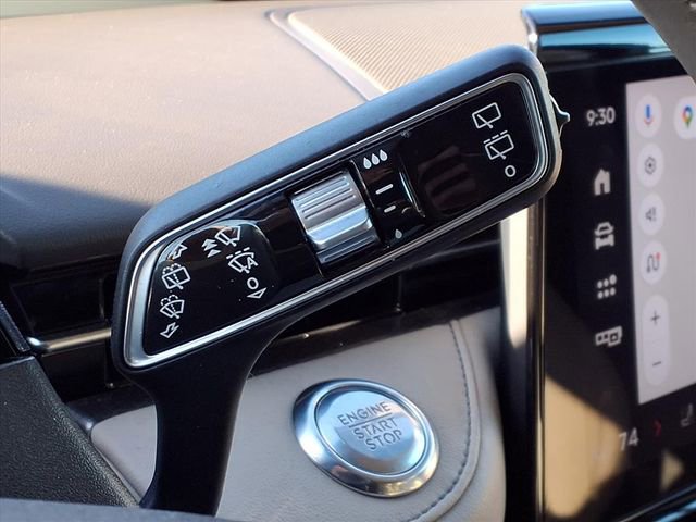 Certified 2024 Lincoln Nautilus Premier image 18