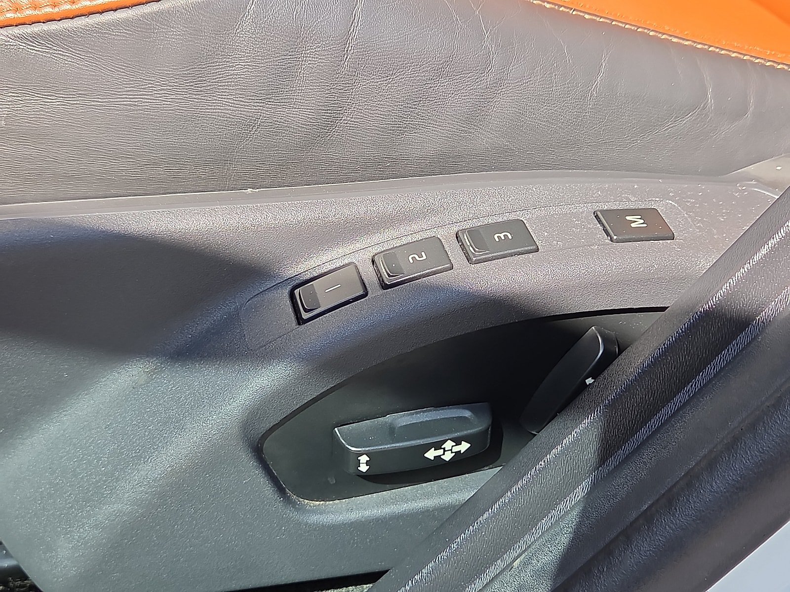 Used 2015 Volvo S60 T6 Platinum FWD image 15