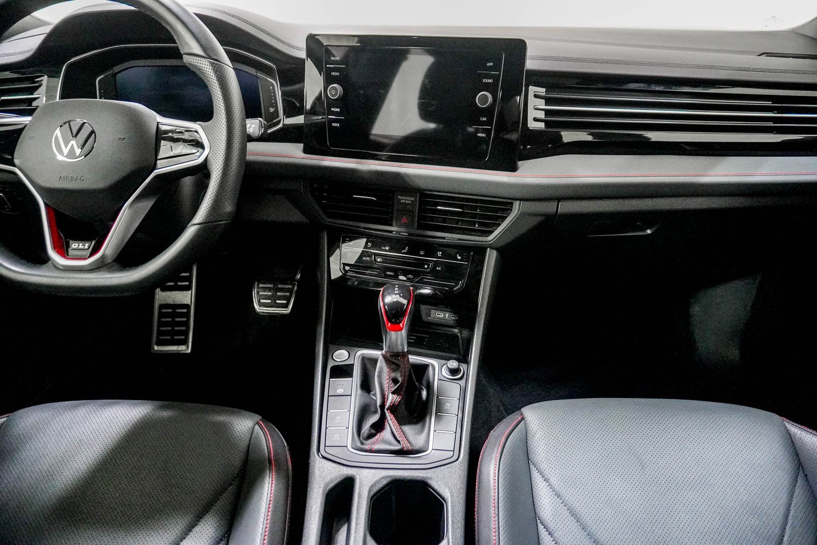 Used 2025 Volkswagen Jetta GLI Autobahn image 22