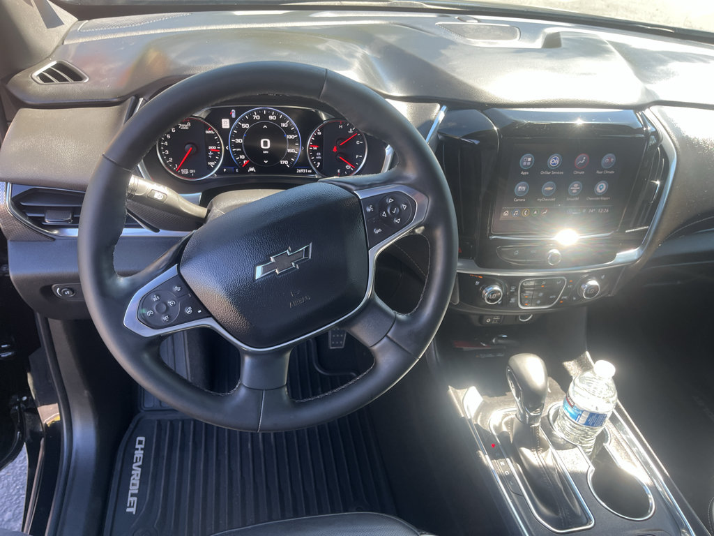 Used 2023 Chevrolet Traverse Premier w/ Redline Edition AWD/4WD image 16