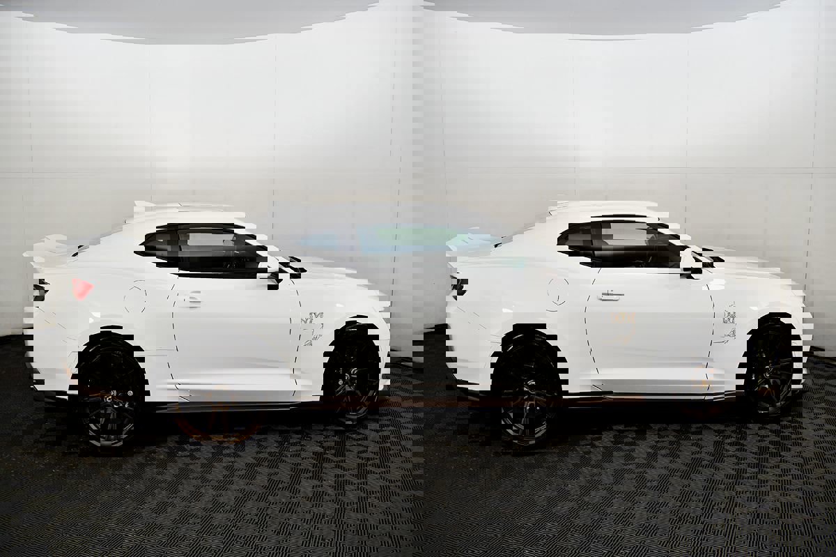 Used 2017 Chevrolet Camaro SS w/ LPO, Ground Effects Package image 6