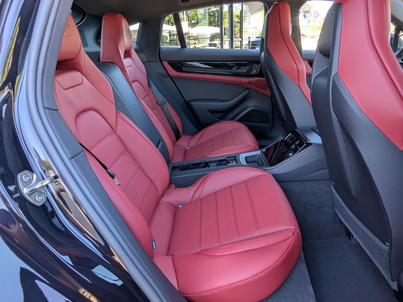 New 2026 Porsche Panamera image 23