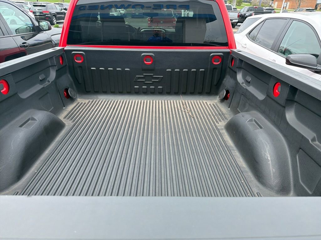 Used 2017 Chevrolet Silverado 1500 LT w/ All Star Edition AWD/4WD image 13