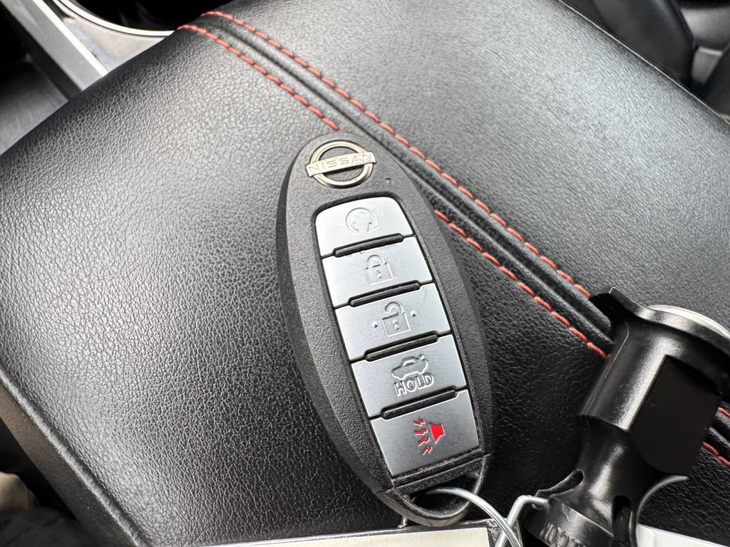 Used 2024 Nissan Altima 2.5 SR FWD image 34