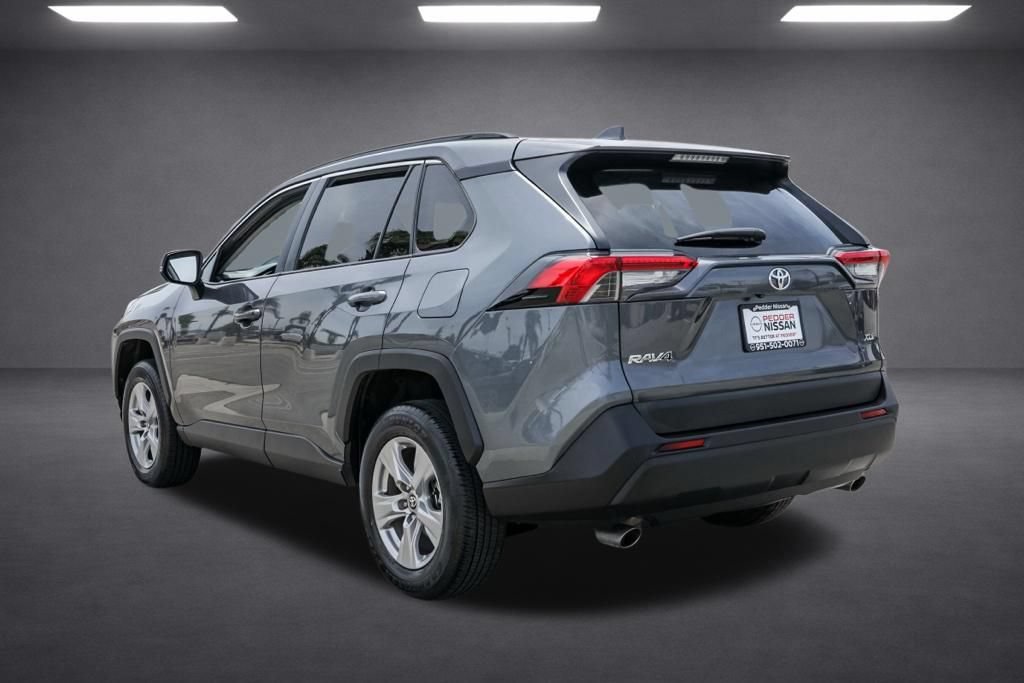 Used 2025 Toyota RAV4 XLE FWD image 6