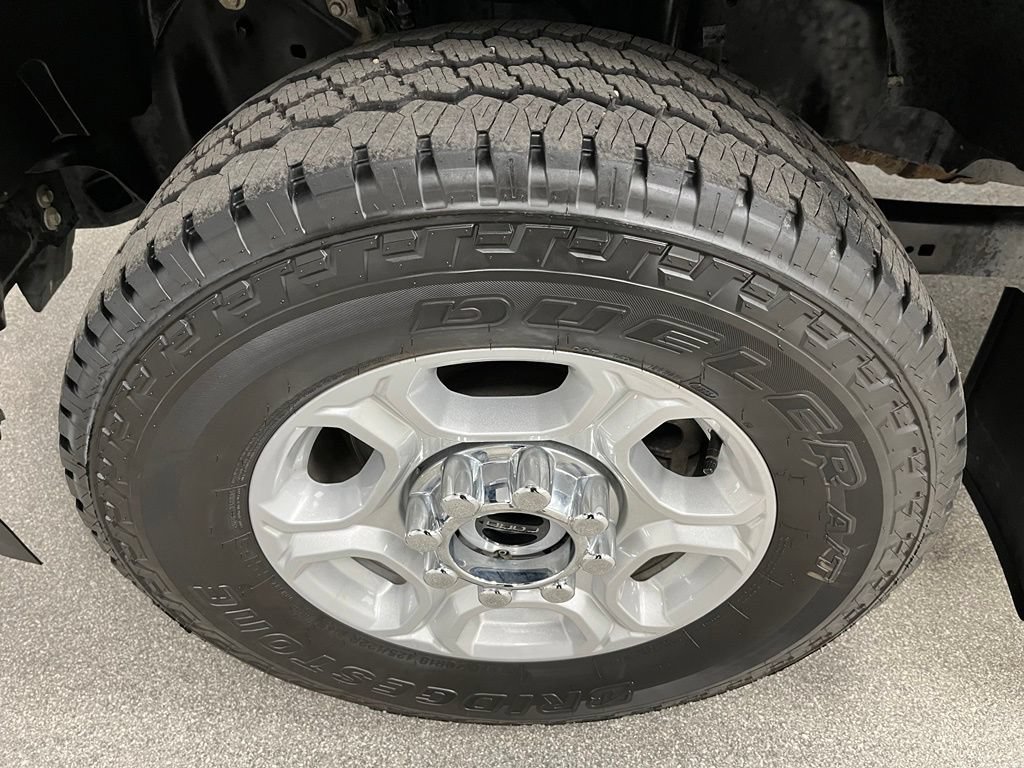 Used 2025 Ford F250 XLT w/ FX4 Off-Road Package AWD/4WD image 15