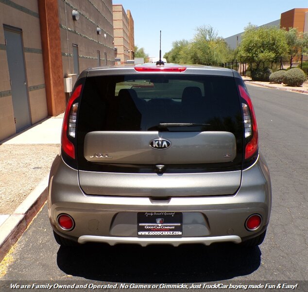 Used 2017 Kia Soul + FWD image 4