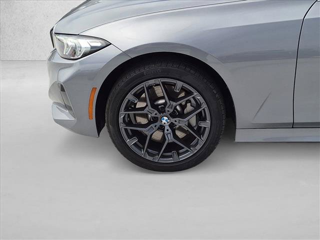 Used 2025 BMW 330i xDrive Sedan w/ Convenience Package AWD/4WD image 25