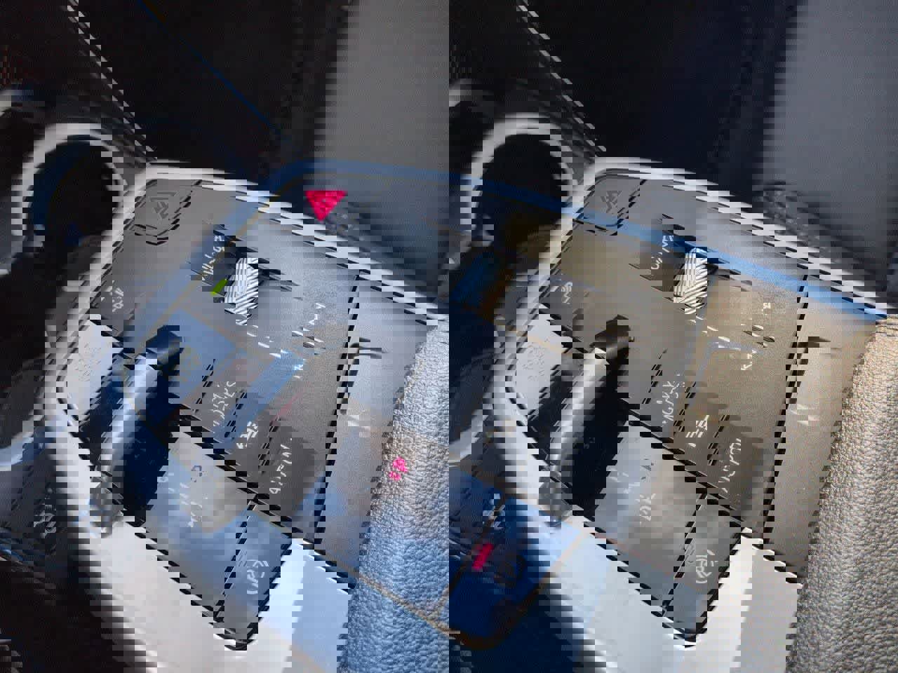 Used 2023 BMW X1 xDrive28i image 32