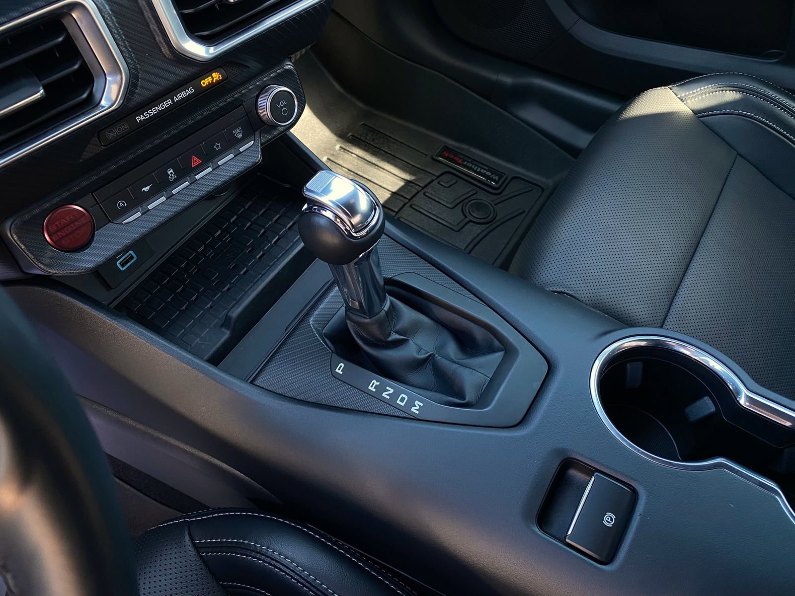 Used 2024 Ford Mustang GT Premium image 19