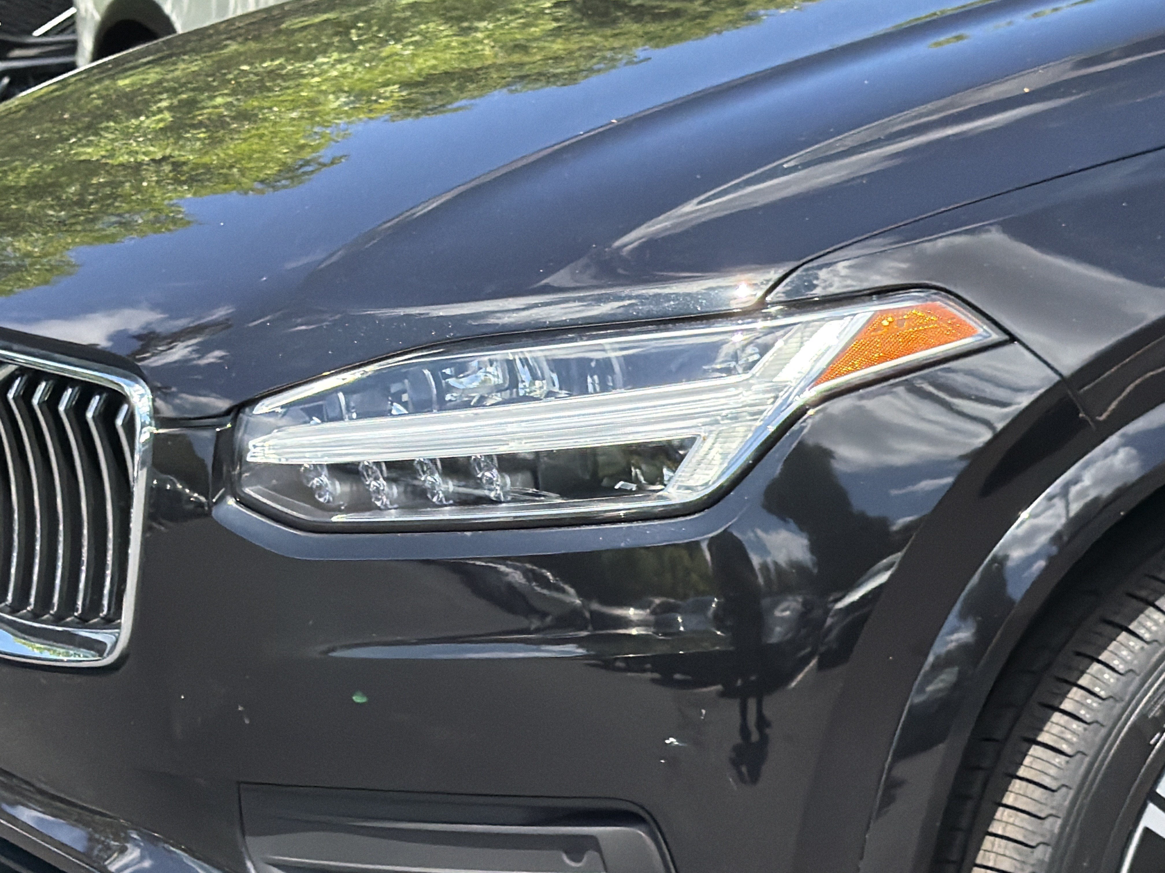 Certified 2023 Volvo XC90 B5 Core w/ Protection Package Premier AWD/4WD image 6