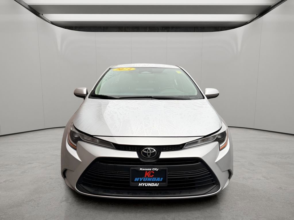Used 2024 Toyota Corolla LE image 8