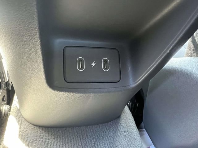 Certified 2025 Hyundai Elantra SEL image 12