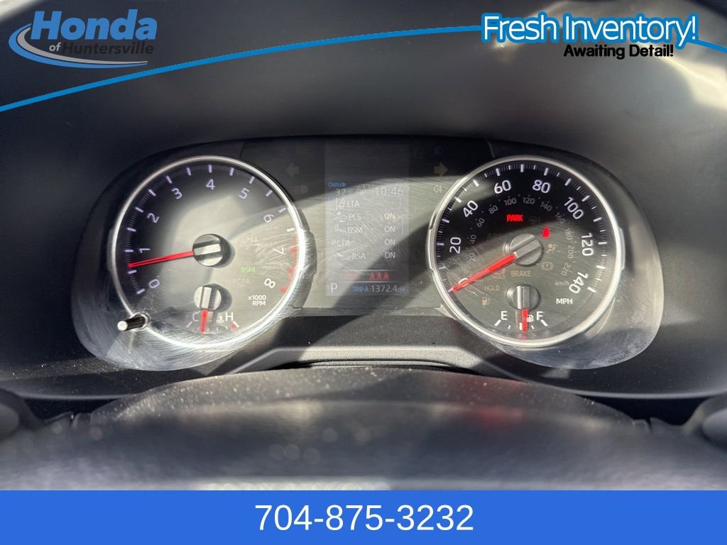 Used 2020 Toyota RAV4 XLE image 22