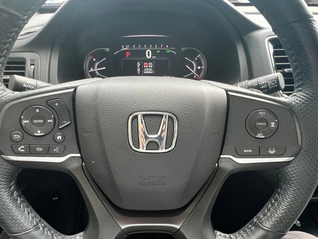 Certified 2024 Honda Passport EX-L image 3