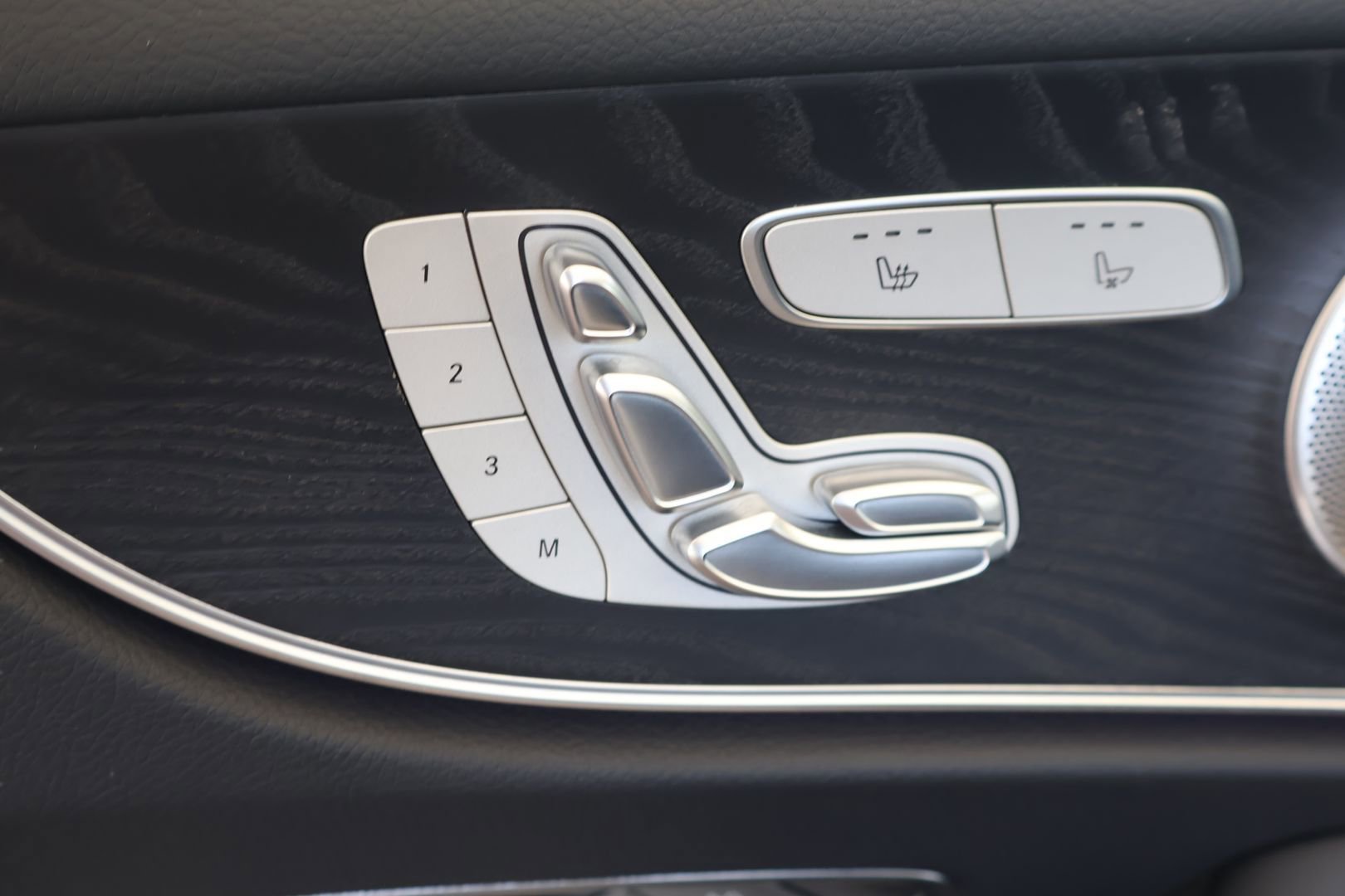 Used 2021 Mercedes-Benz E 450 4MATIC Coupe image 11