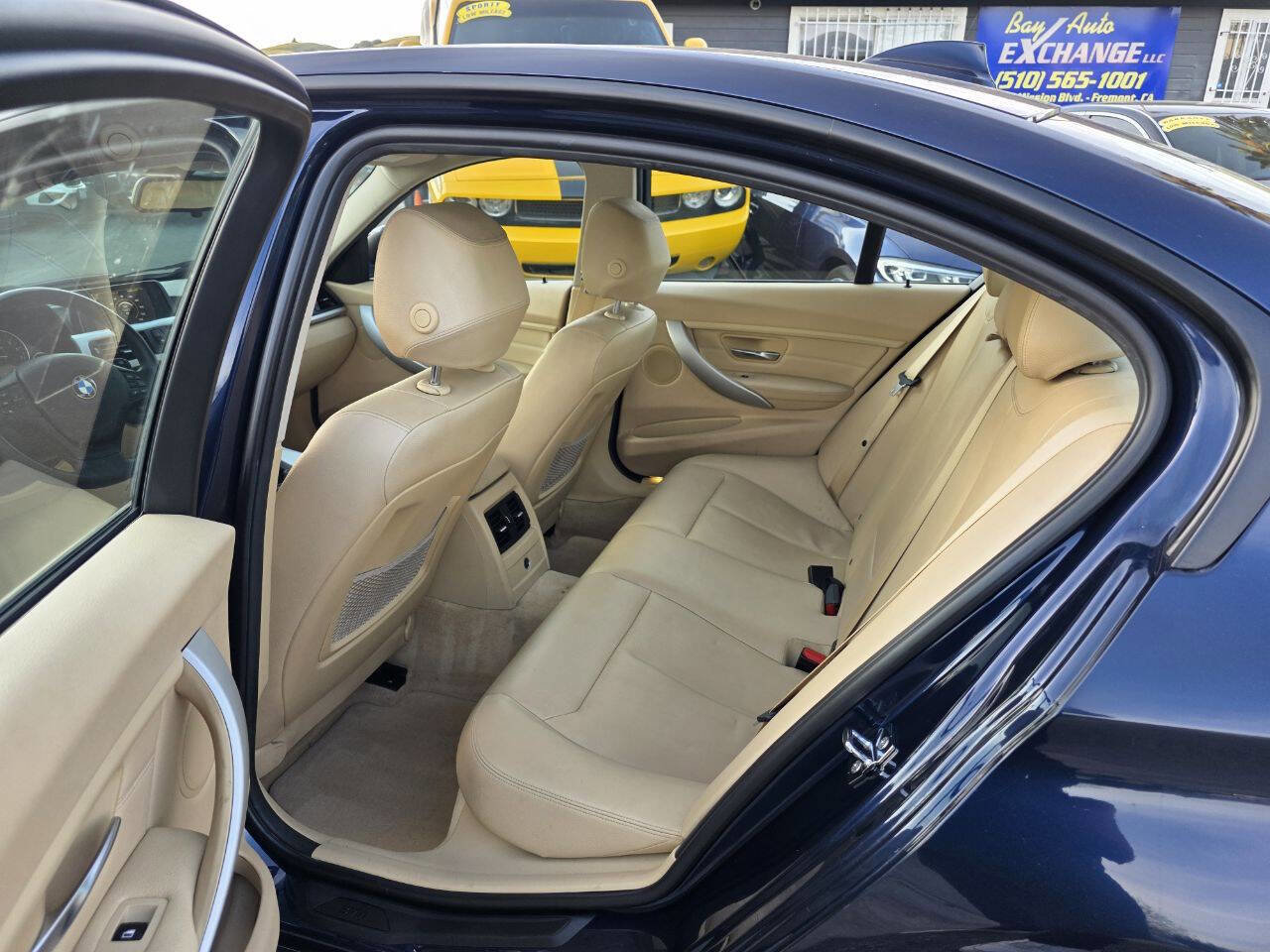 Used 2012 BMW 328i Sedan image 9